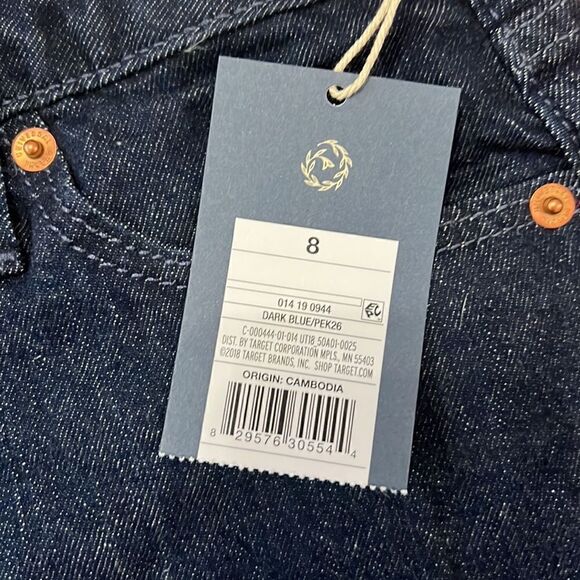 NWT Universal Thread Size 8 Vintage Stretch Midi Blue Jean Denim Shorts - Picture 6 of 7